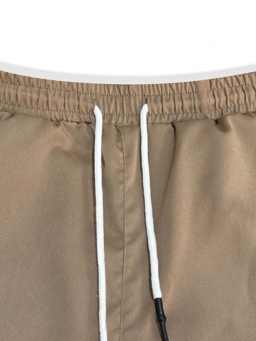 RICCARDO | Lightweight Cargo Joggers Featuring Pockets