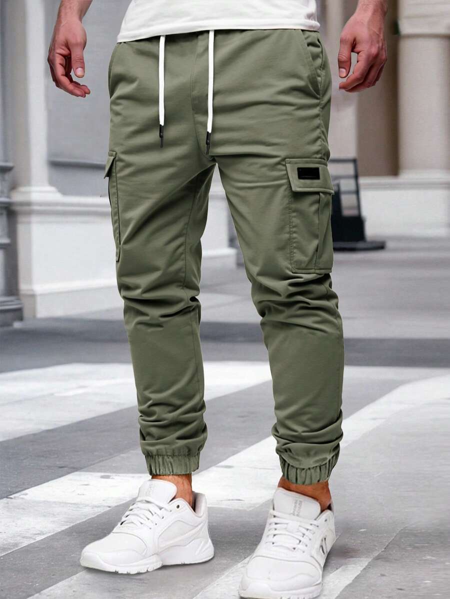 RICCARDO | Lightweight Cargo Joggers Featuring Pockets