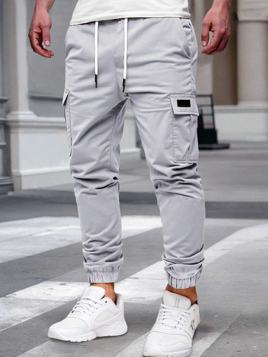 RICCARDO | Lightweight Cargo Joggers Featuring Pockets