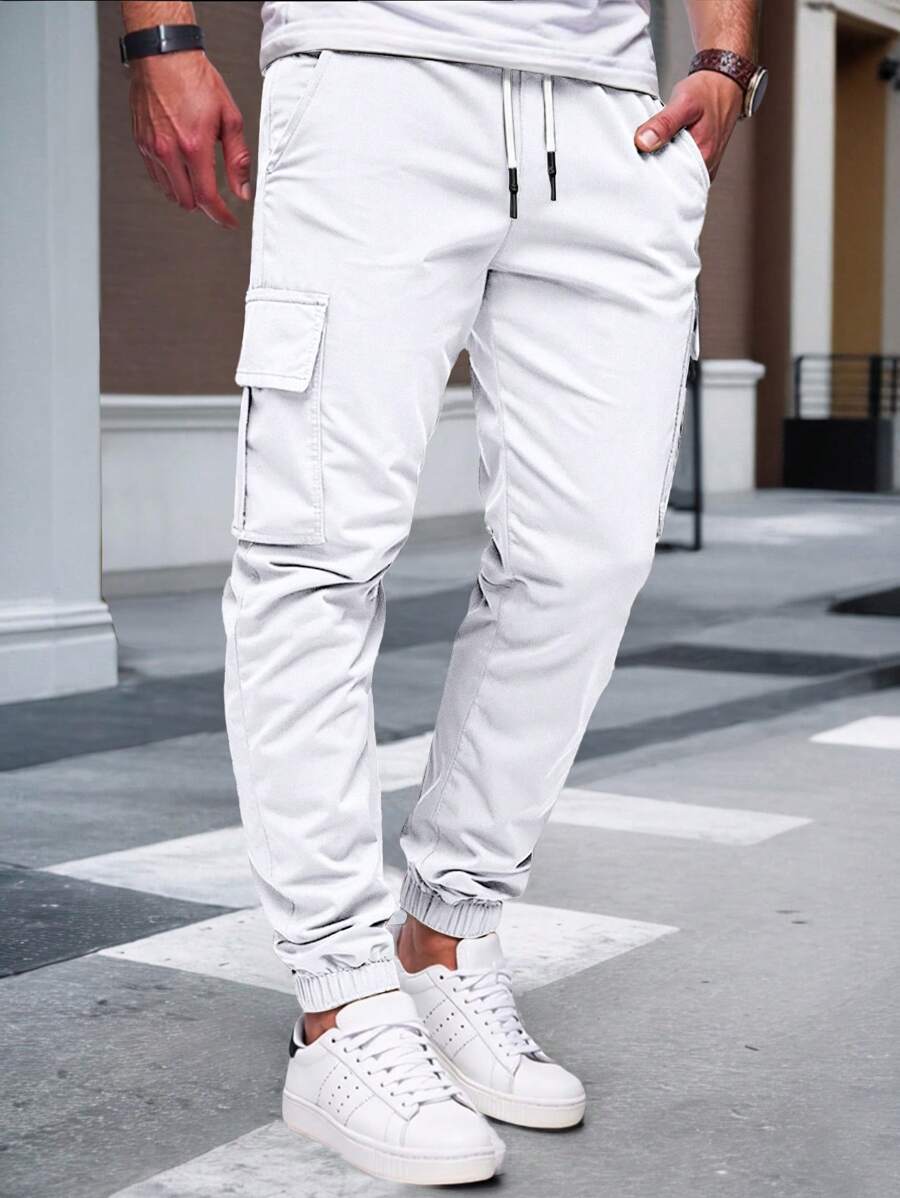 RICCARDO | Lightweight Cargo Joggers Featuring Pockets