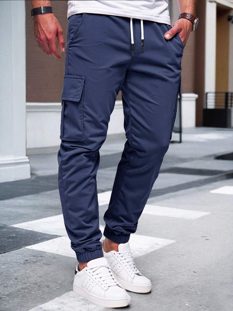 RICCARDO | Lightweight Cargo Joggers Featuring Pockets