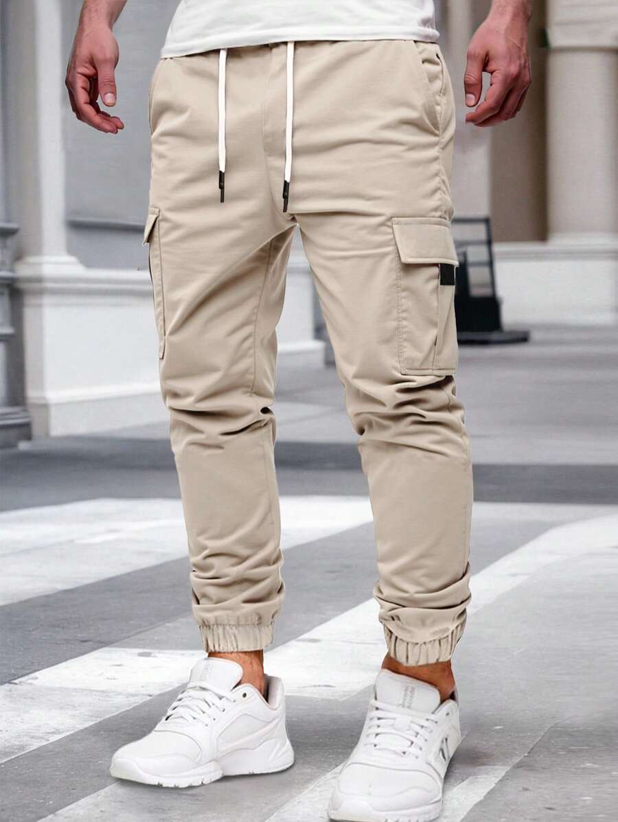 RICCARDO | Lightweight Cargo Joggers Featuring Pockets