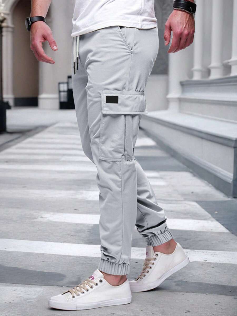 RICCARDO | Lightweight Cargo Joggers Featuring Pockets