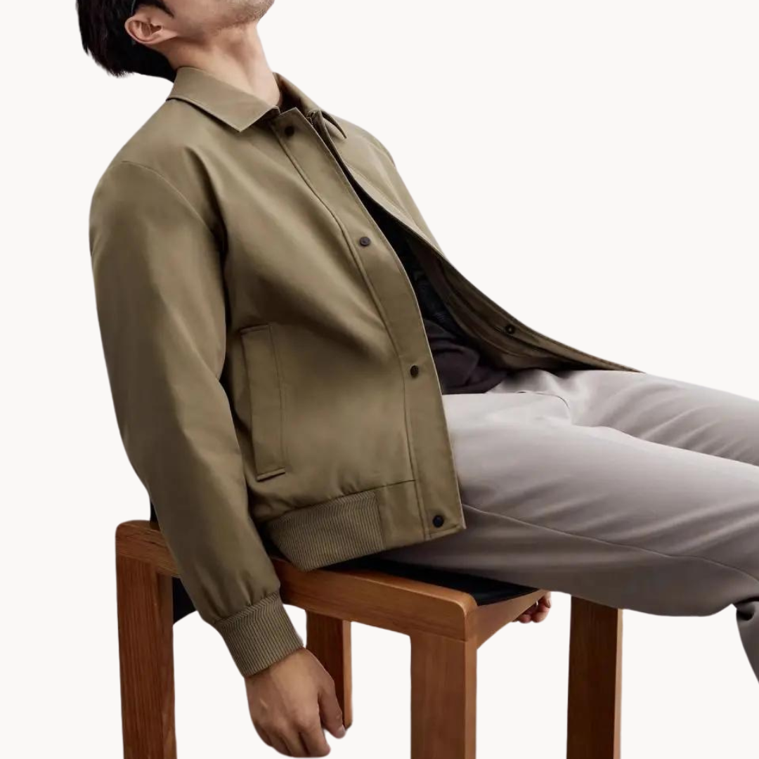 Essential Light Jacket