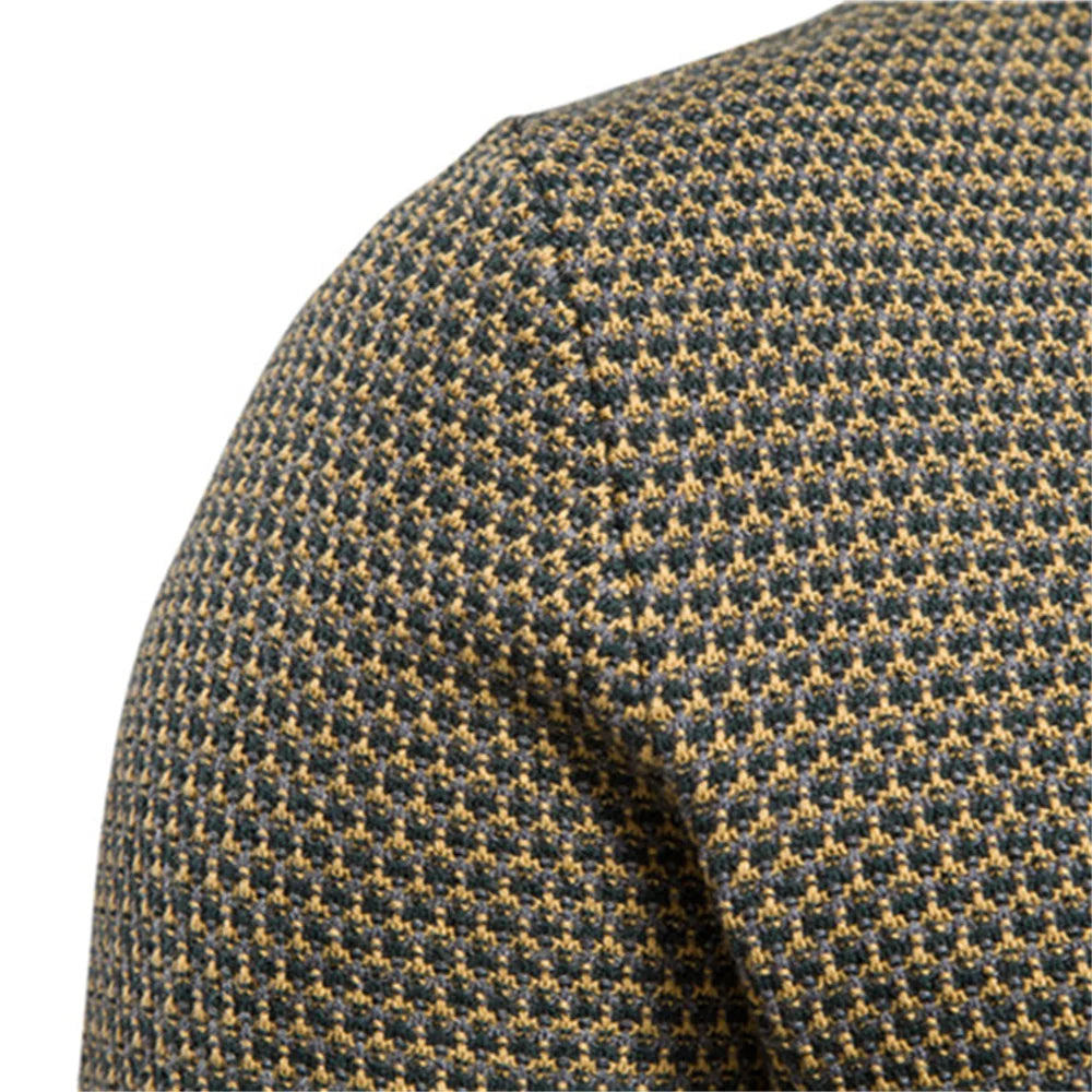 Men's Checkered Pattern Pullover