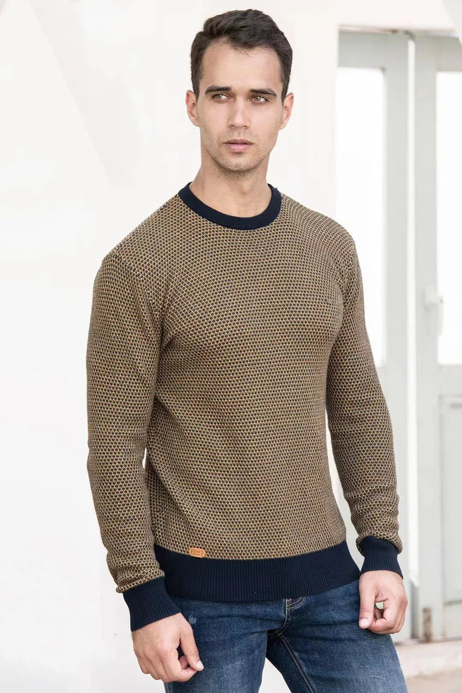 Men's Checkered Pattern Pullover